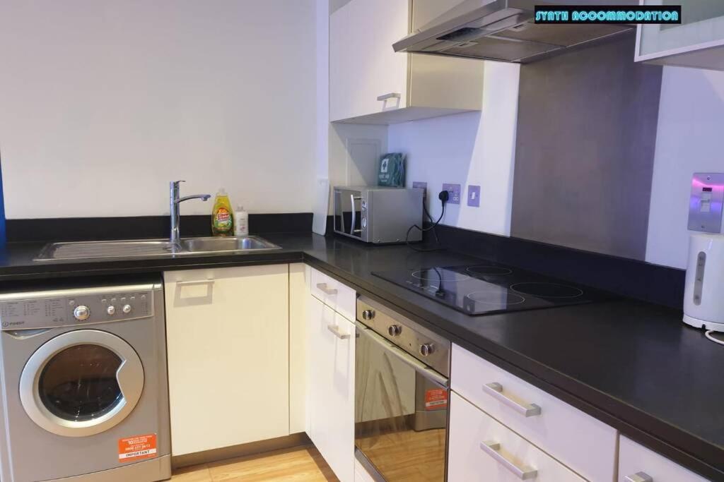 80S Retro 1Bed Studio Serviced Apartment Canary Wharf Perfect For Solo & Couple Travellers London Exteriör bild